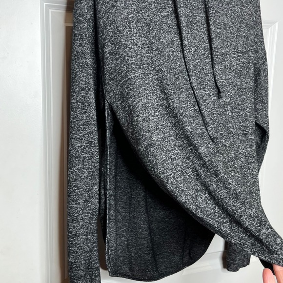 Athleta Small Lombard Cutout Racerback Lightweight Heather Gray Hoodie - Picture 3 of 9